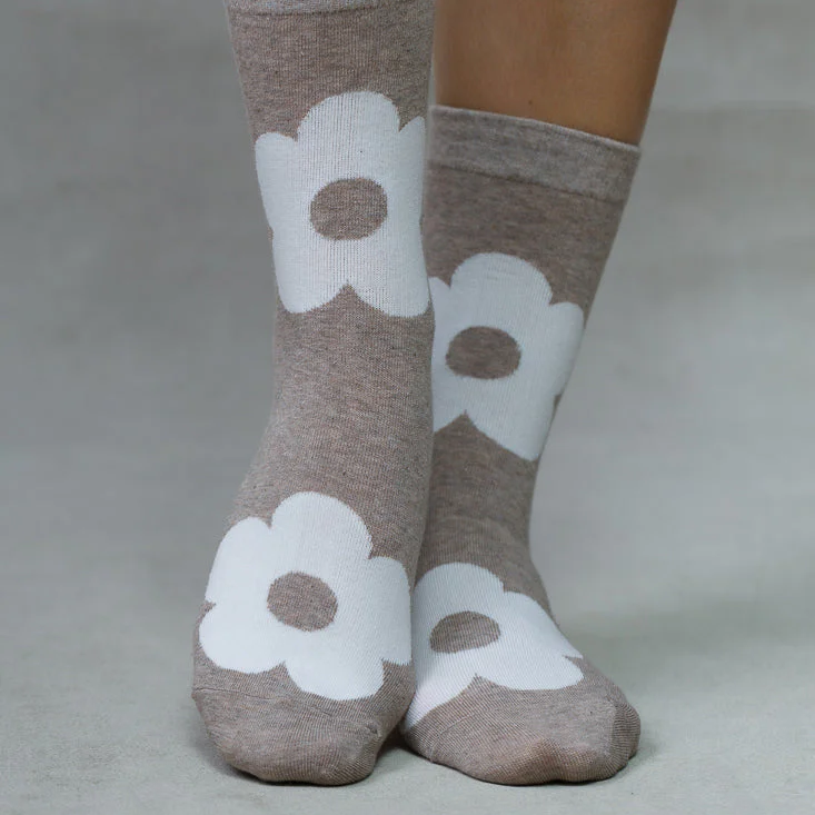 Large Daisy Socks