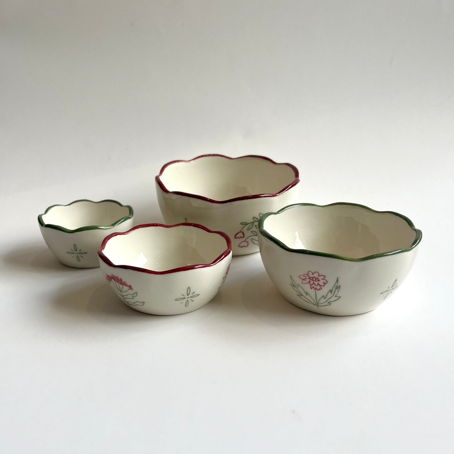 Camellia Stoneware Nesting Bowls Set of 4