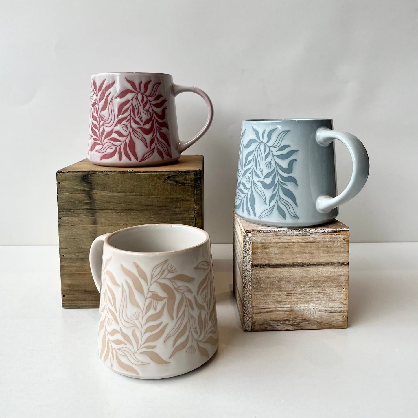 Berry Vine Mug