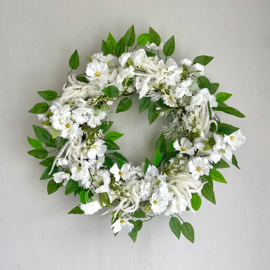 White & Green Garden Wreath 26"