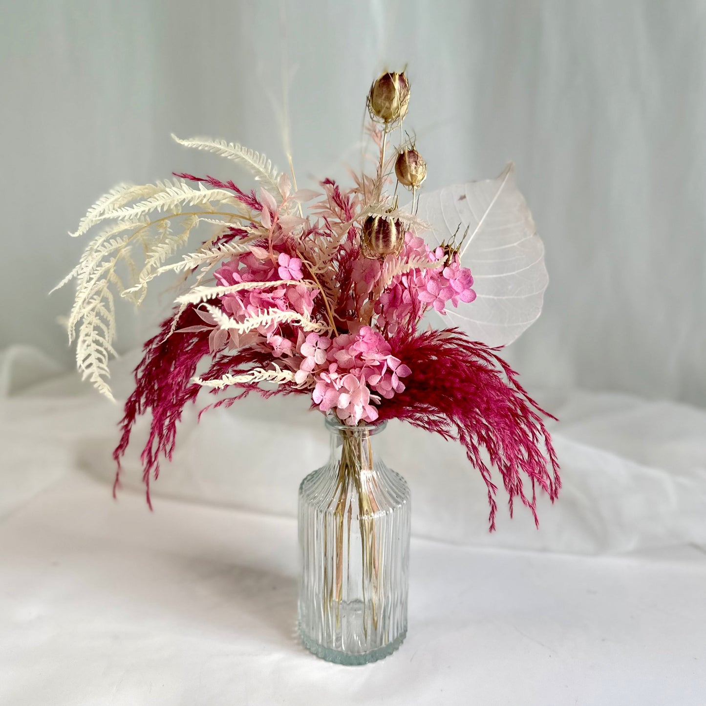 Festive Large Bud Vase Dried - Rosy Cheeks