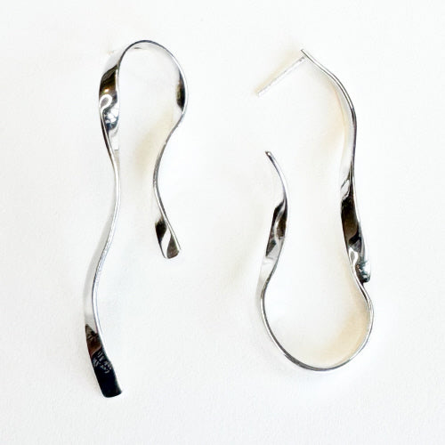 Bambu Raquel Wavy Hanging Stud Earrings