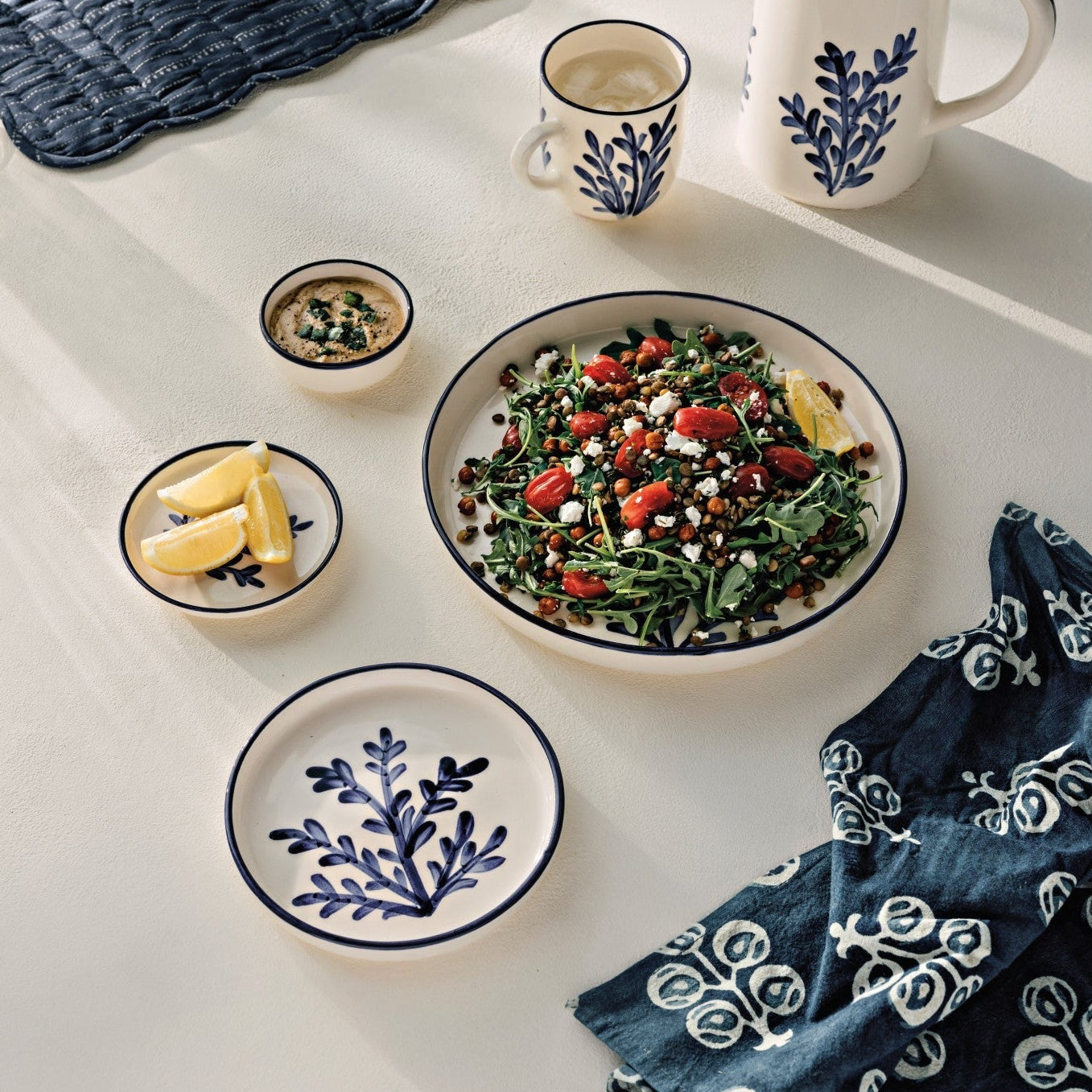 Floren 5.5" Hand-Painted Bowl