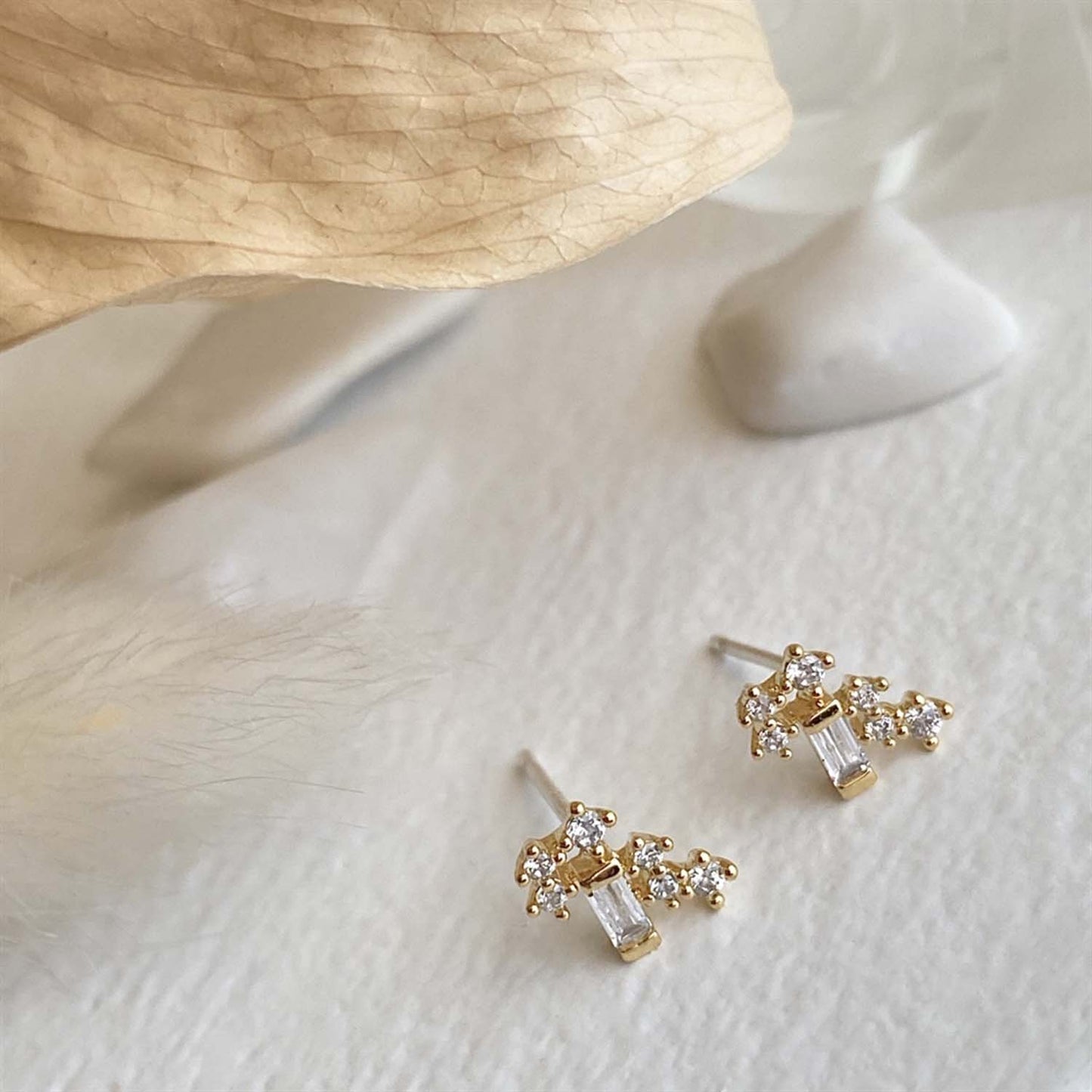 Kalos Rhinestone Cluster Stud Earrings