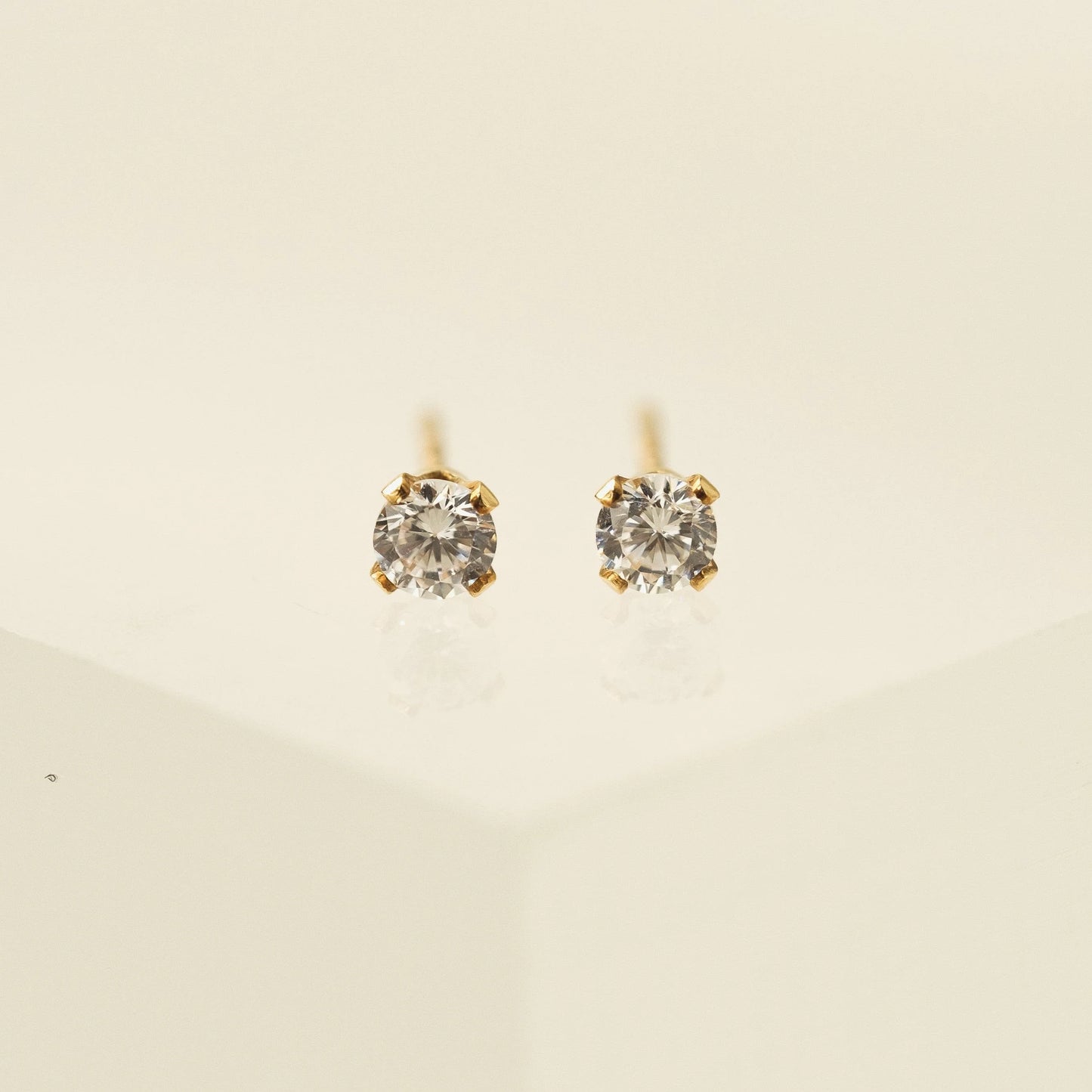 Lover's Tempo Birthstone Stud Earrings