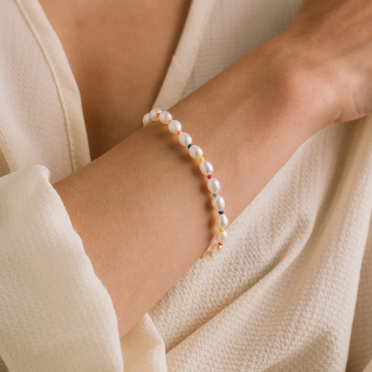 Lover's Tempo Rainbow Pearl Bracelet