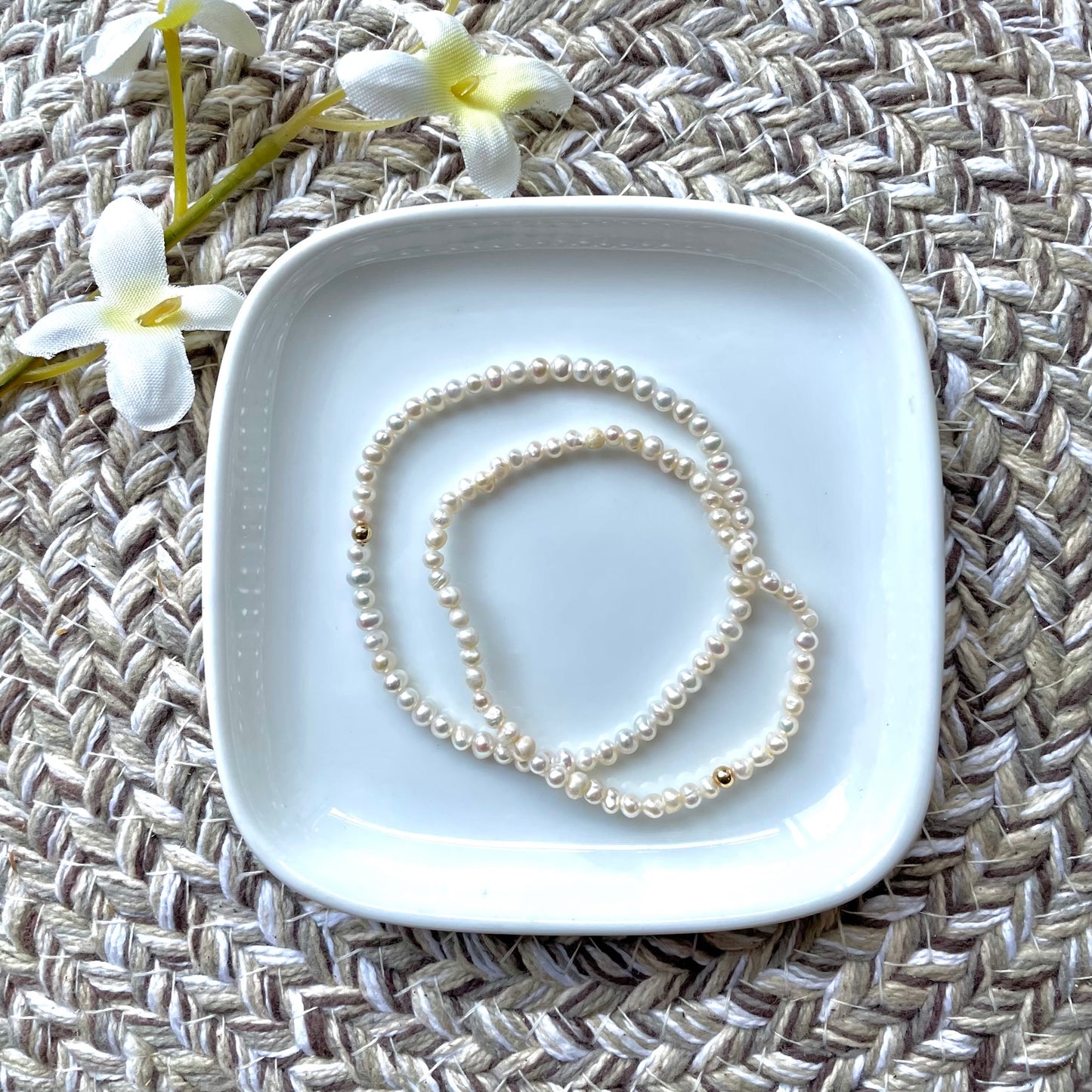 Solid Pearl Bracelet