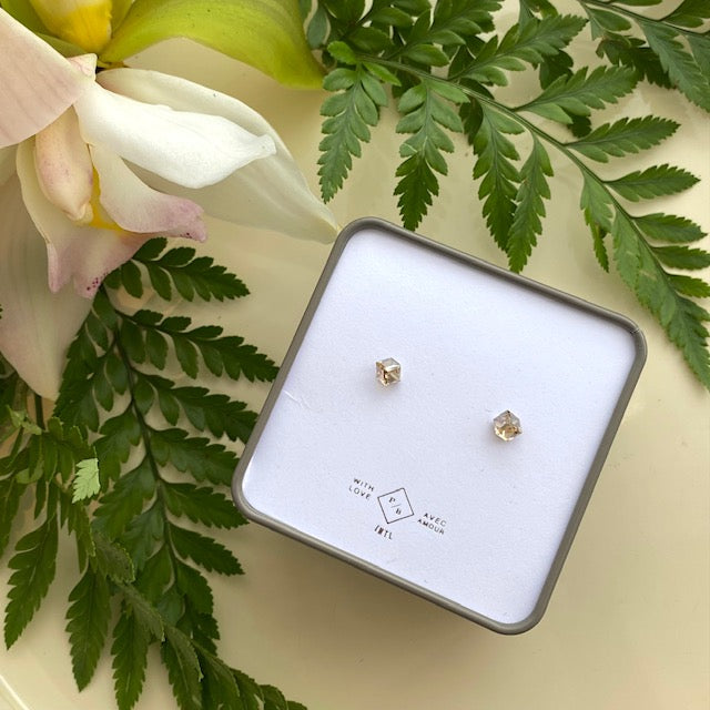 Chenoo Silver Swarovski Crystal Stud Earrings