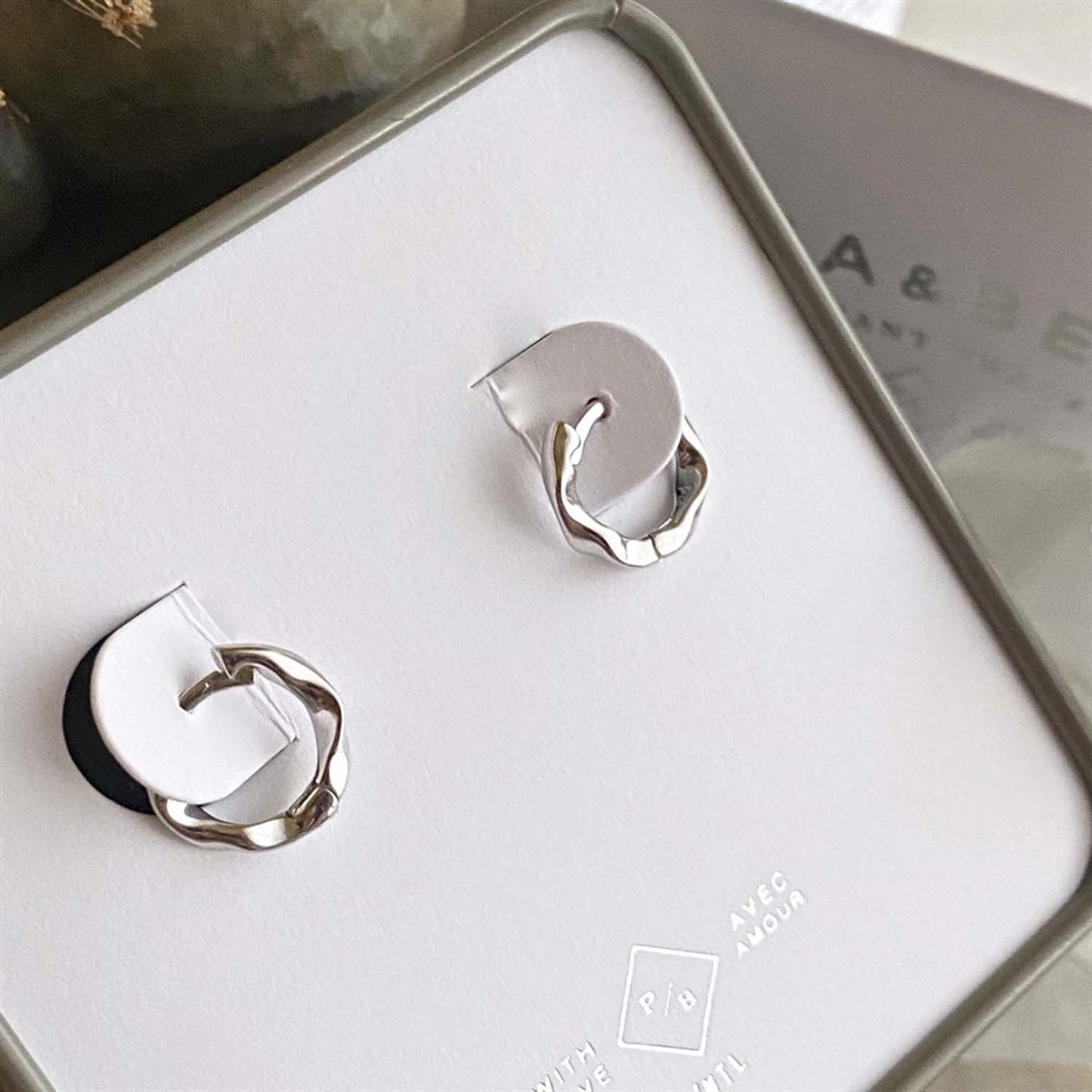 Michio Wavy 12mm Hoop Earrings