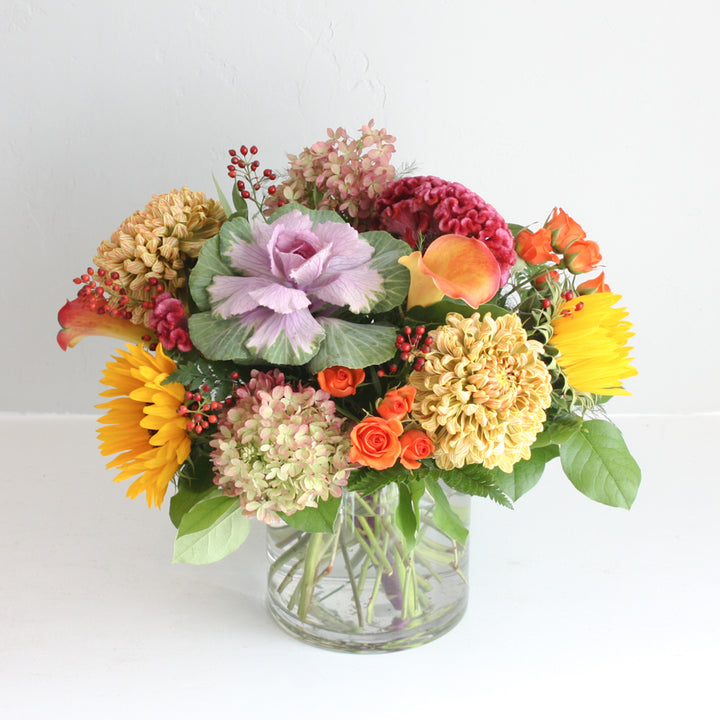 Etobicoke Florist Home Decor & Gifts Delivery in Etobicoke & GTA