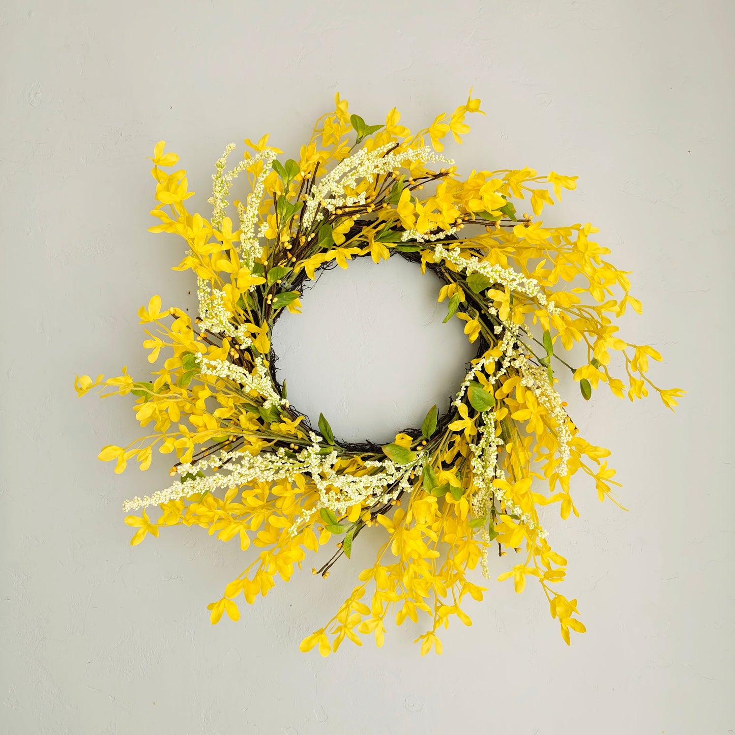 Forsythia Wreath 22"