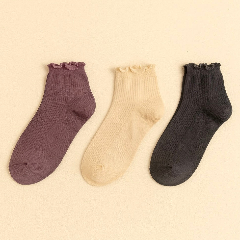 Ribbed Ankle Socks with Ruffled Edge - Set of 3