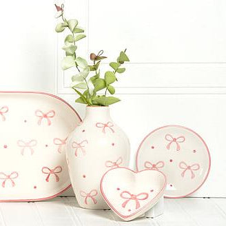 Belle Heart Shaped Dish with Bows