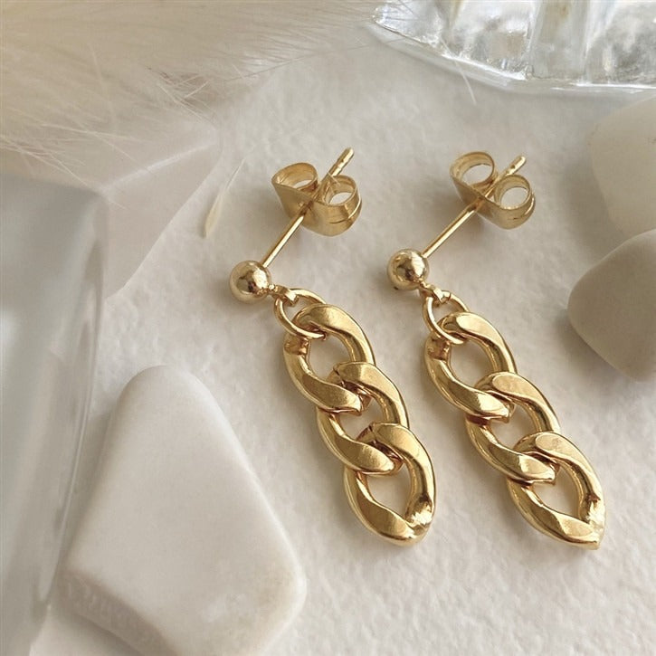 Curb Chain Drop Earrings