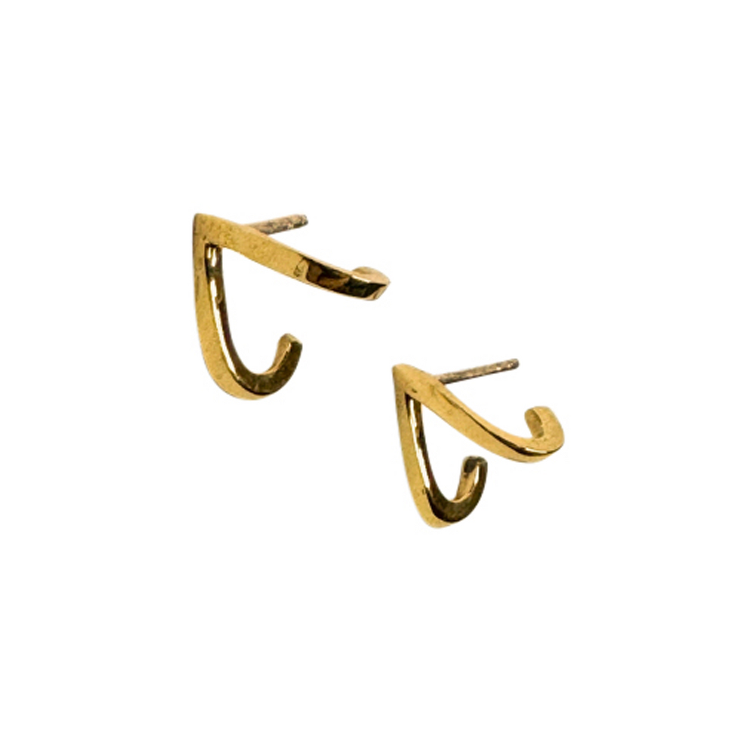 Oxford Mountain Peak Huggie Earring