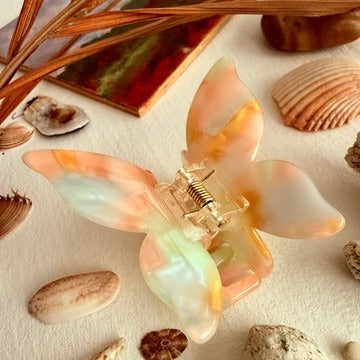 Levar Butterfly Claw Clip