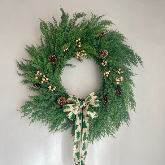30" Golden Classic Christmas Cedar Wreath