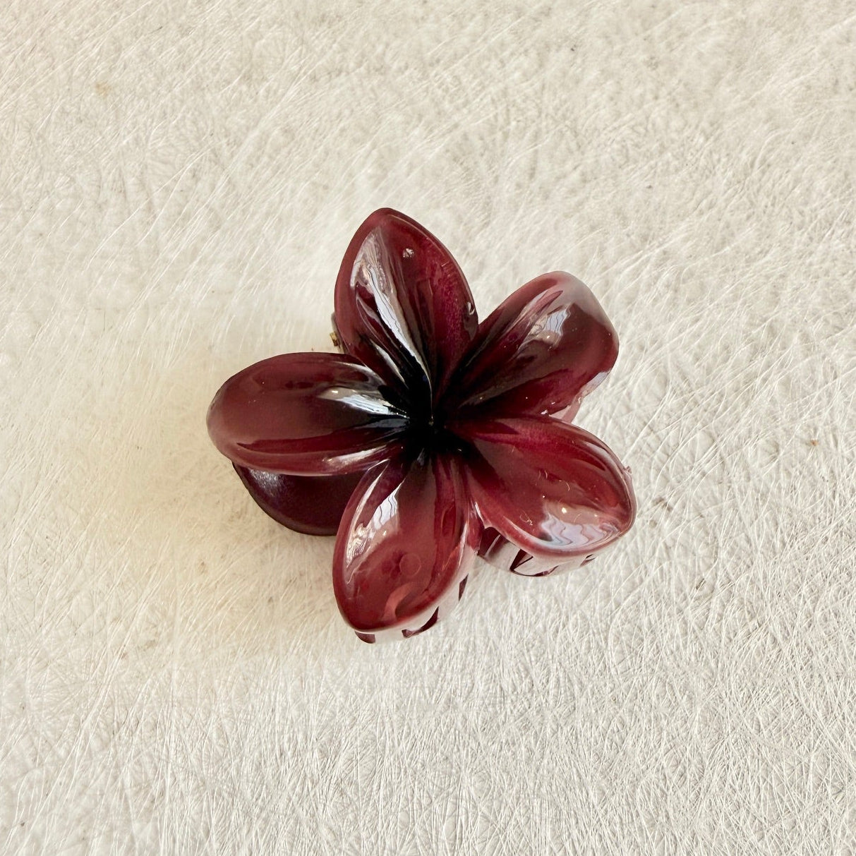 Small Plumeria Flower Claw Clips