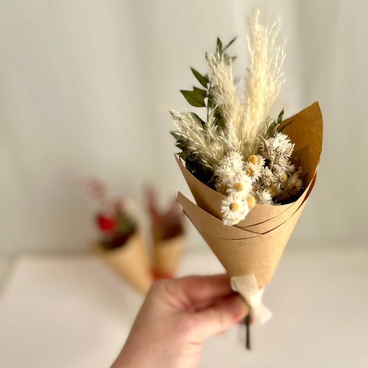 Festive Mini Dried Bouquet