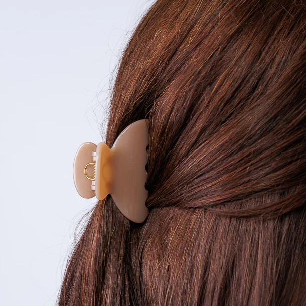 Glossy Medium Claw Clip