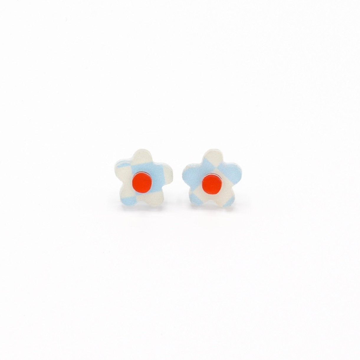 Checker Daisy Stud Earrings
