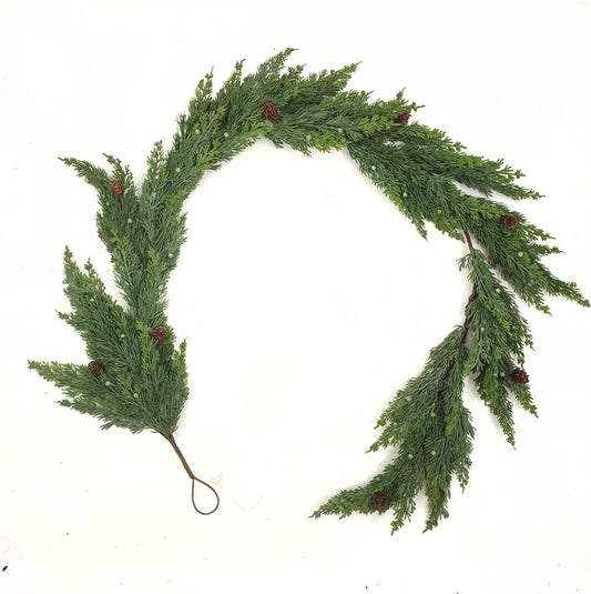 Juniper Garland with Pinecones